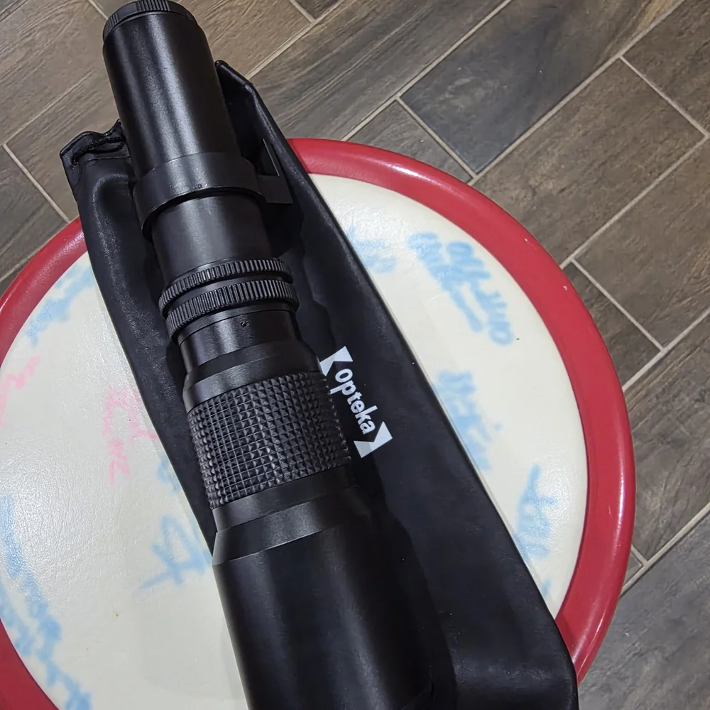 Black Super Telephoto Lens 500mm F/8